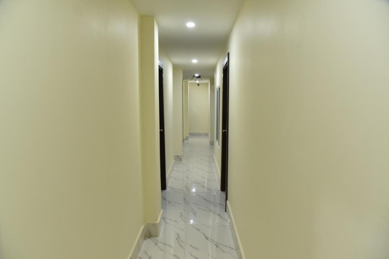 Rose Nana Hotel Bangkok Exterior photo